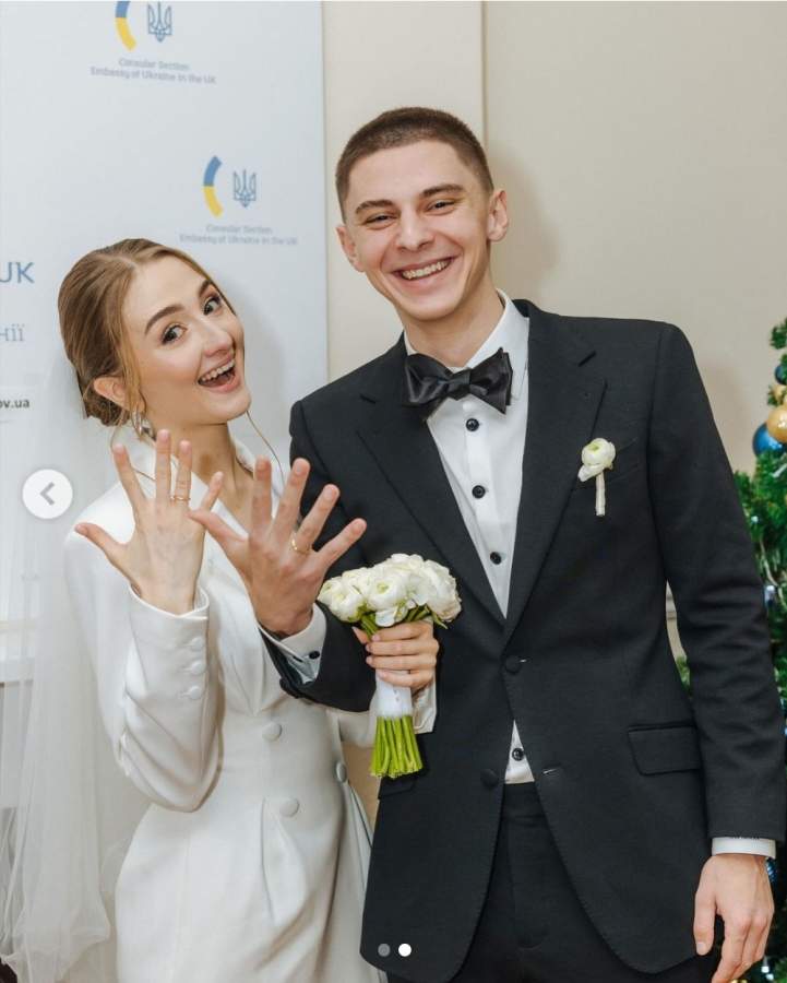 Футболіст Віталій Миколенко одружився