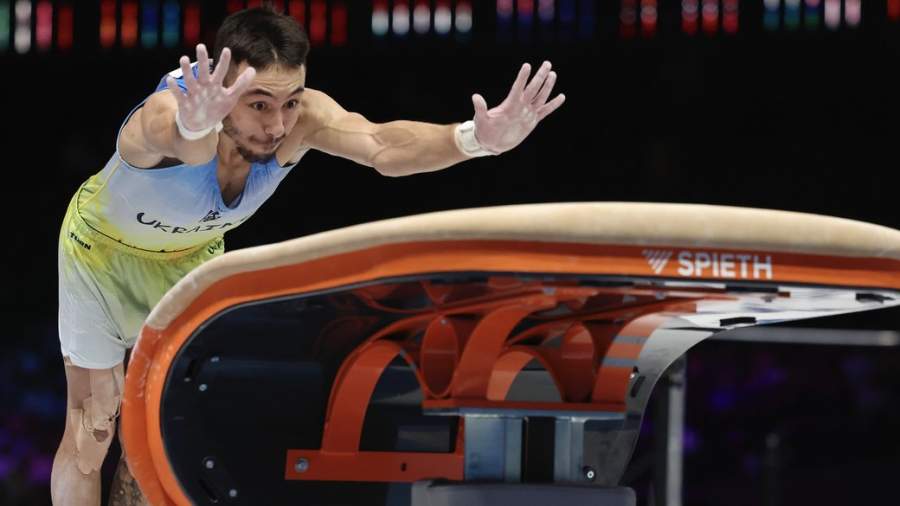 Черкащанин Назар Чепурний здобув перше “золото” в сезоні Кубка світу зі спортивної гімнастики