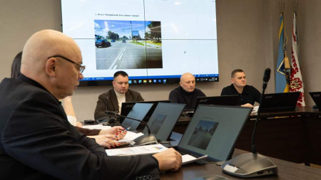 Виконком Черкас ухвалив зміни до бюджету, нові тарифи на тепло та питання благоустрою міста