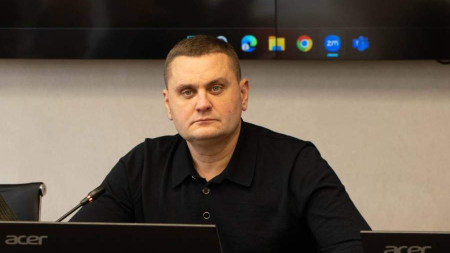 Депутати Черкаської міської ради не підтримали електронну петицію про відставку секретаря Юрія Тренкіна (ВІДЕО)