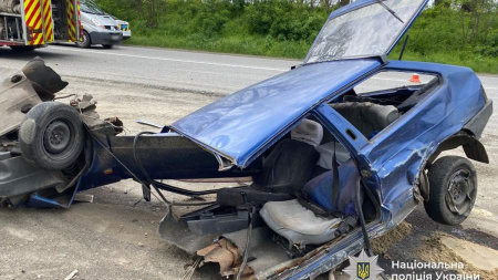 На Черкащині внаслідок карколомної ДТП постраждали дві жінки та молодик, – поліція. ФОТО