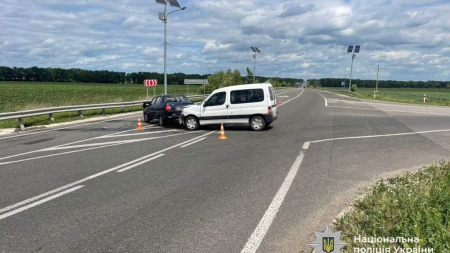 На Золотоніщині зіткнулися два авто: водій «ЗАЗу» зазнав травм