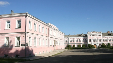 Сім тисяч студентів, 1,5 млн доларів інвестицій: вирішили, який університет залишиться в Умані