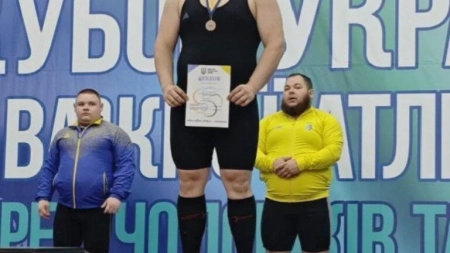 Черкащанин здобув медаль на чемпіонаті із важкої атлетики