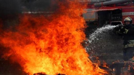 У Черкасах сталася пожежа на СТО: постраждали двоє людей