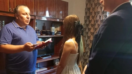 Дочці полеглого захисника з Уманщини передали нагороду (ФОТО)
